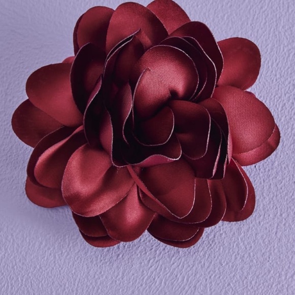 Burgundy Flower Hair Accessory with Dimensional Design, NWT - Picture 2 of 3